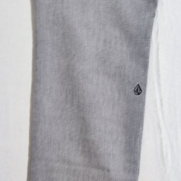 Volcom pants men's size 34 grey colour Frickin Modern Chino Pants style#A1131008 - Picture 10 of 15